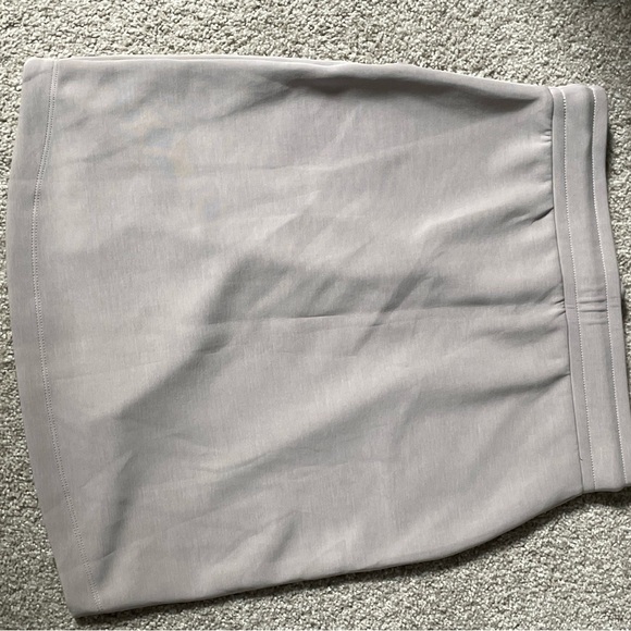 Rachel Zoe skirt. tan. XS. pockets - Picture 2 of 5